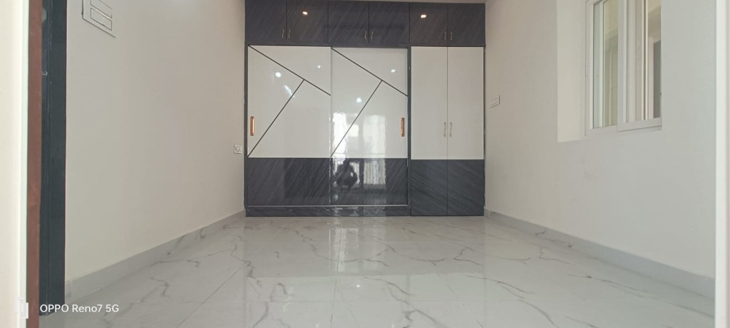 Interior View 4